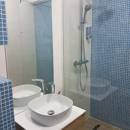 Summerland Sunrise * Mamaia