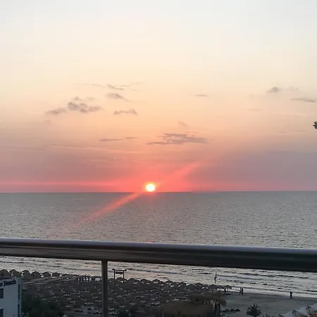 Summerland Sunrise Apartamento Mamaia