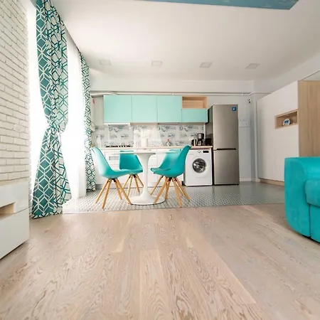 Summerland Sunrise Apartment *